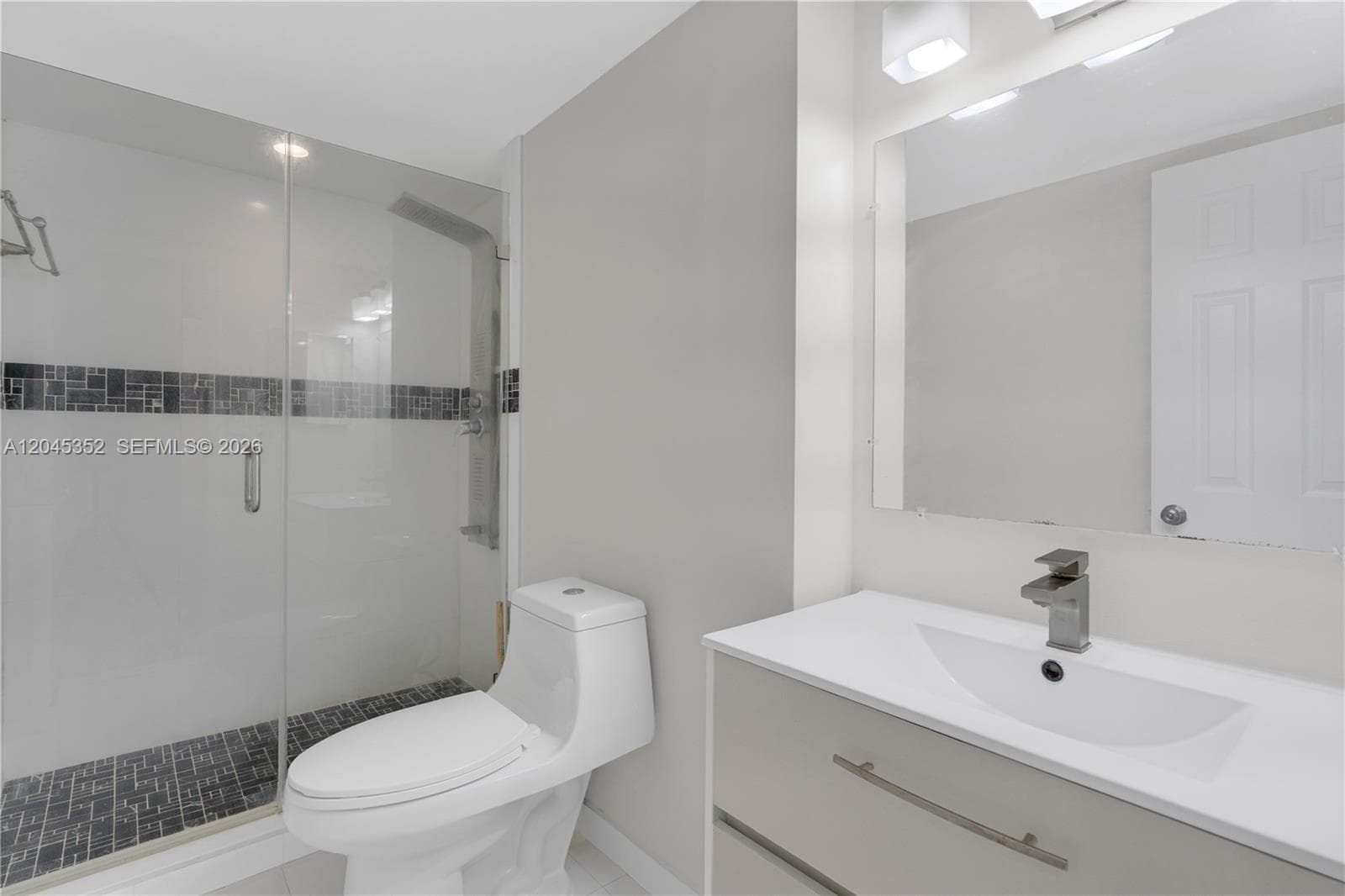 7928 West Dr 606 photo 25