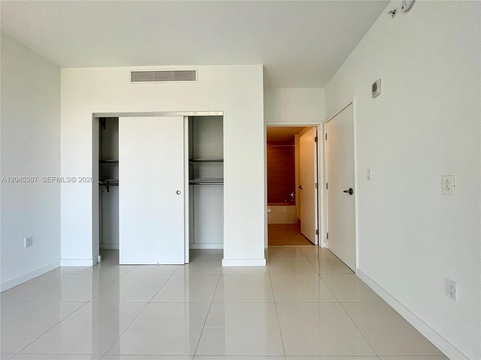 9940 W Bay Harbor Dr 3B-N photo 12