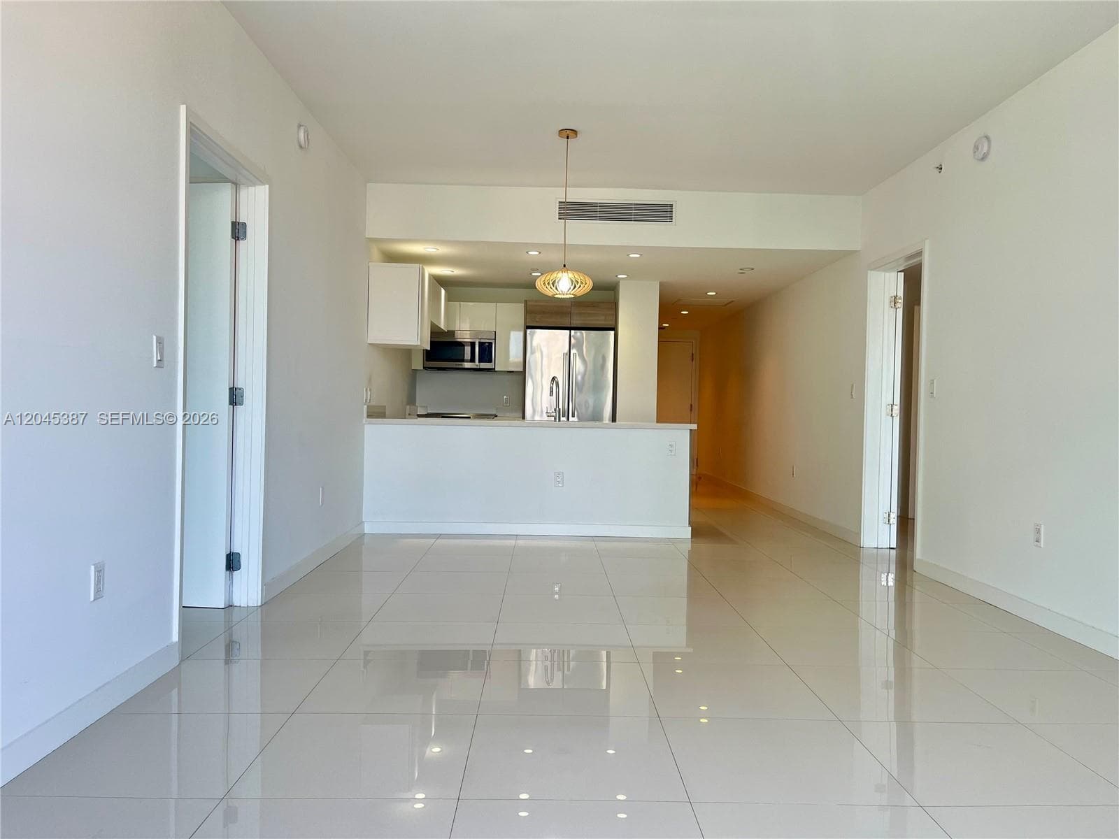 9940 W Bay Harbor Dr 3B-N photo 5