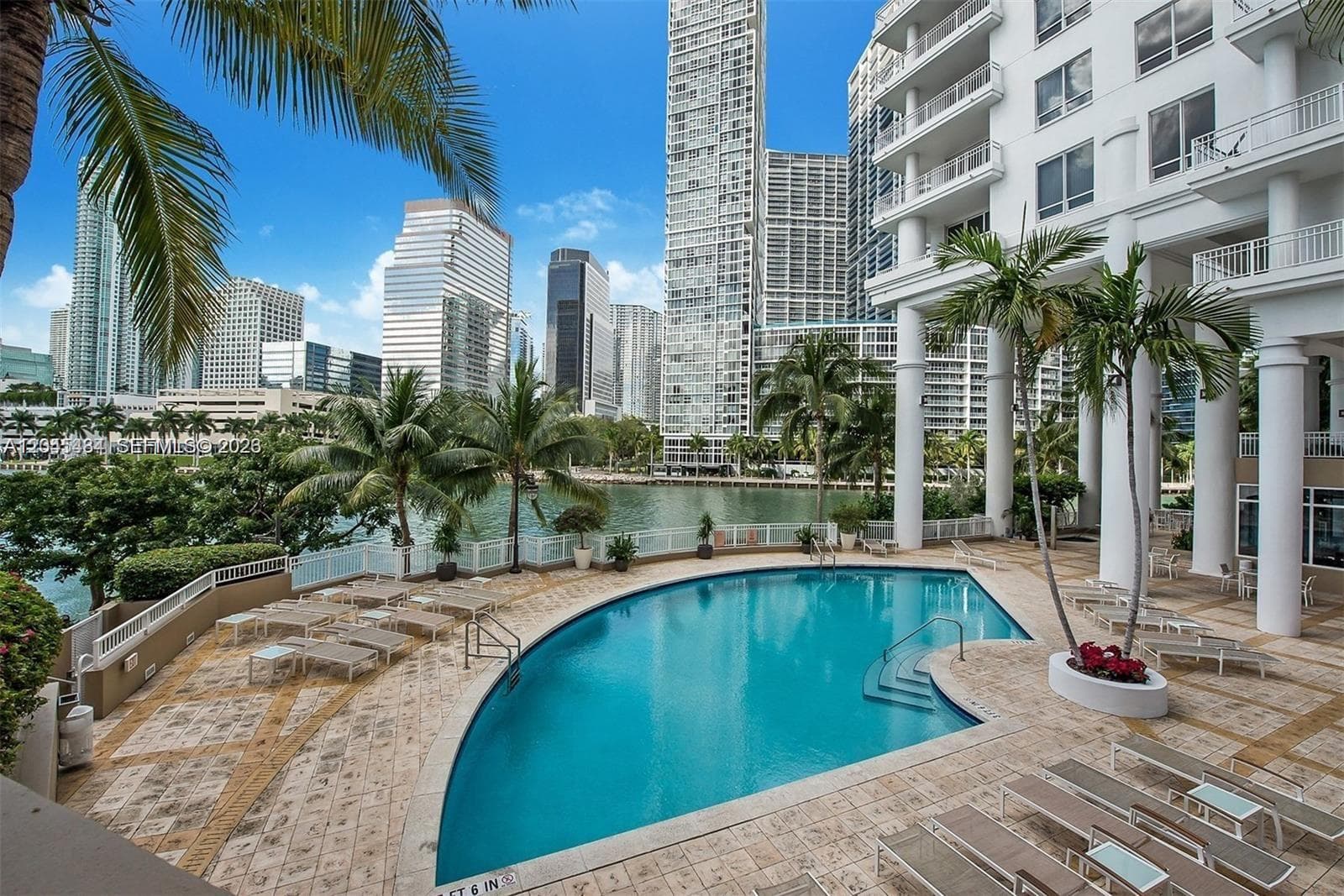 801 Brickell Key Blvd 2204 photo 6