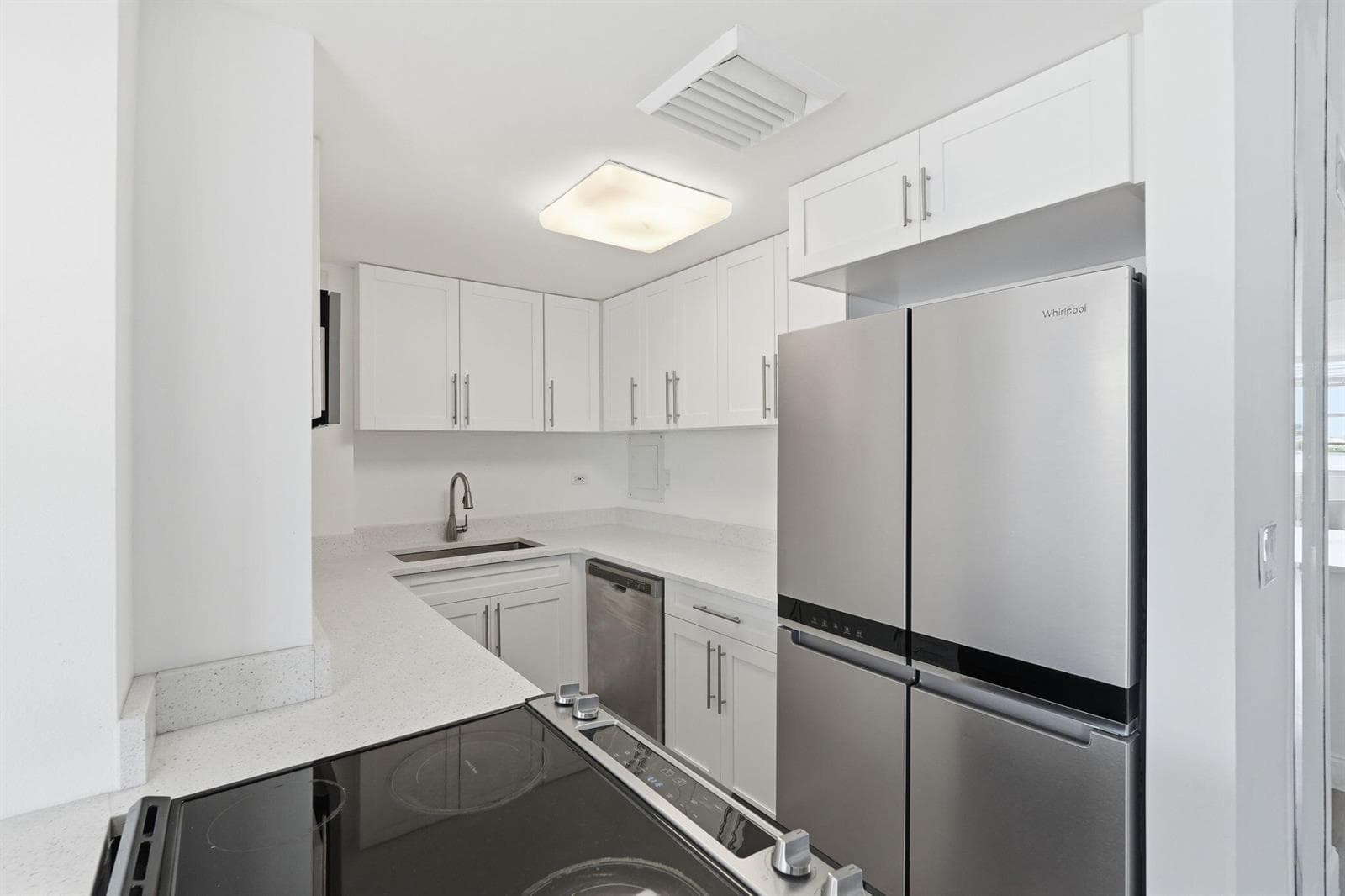 2800 N Flagler Drive 410 photo 17