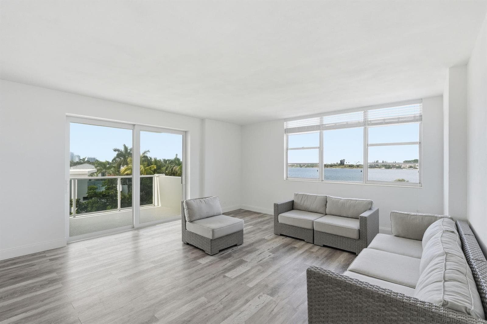 2800 N Flagler Drive 410 photo 5