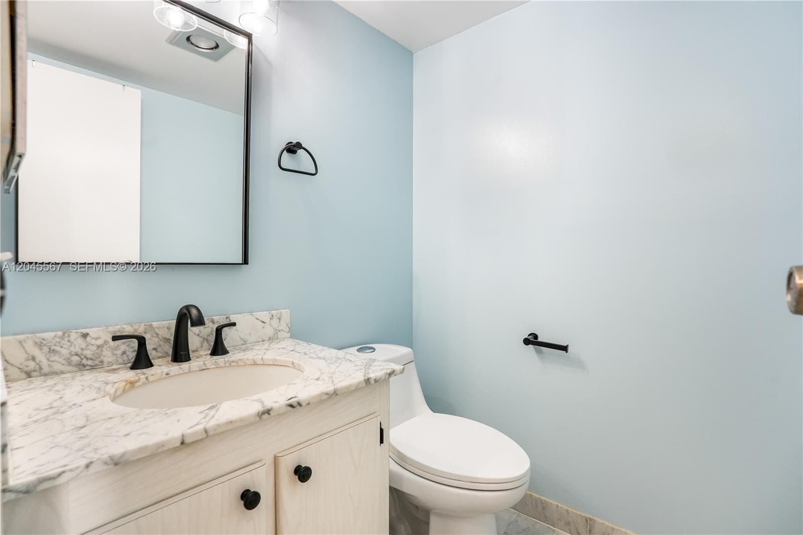 2301 S Ocean Dr 1006 photo 10