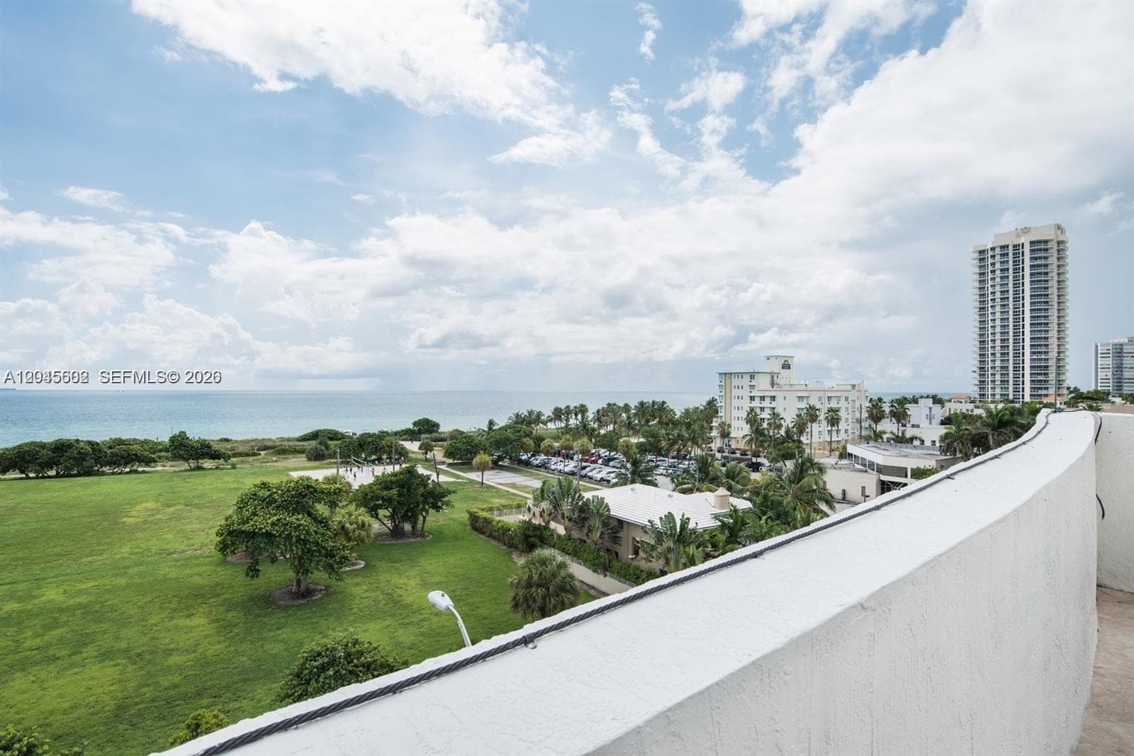 7600 Collins Ave 712 photo 7