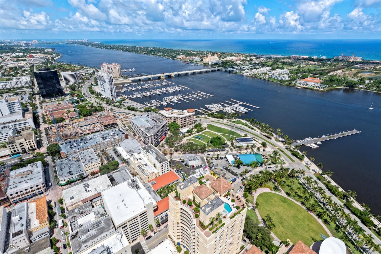 1045 Lake Shore Drive 206 photo 24
