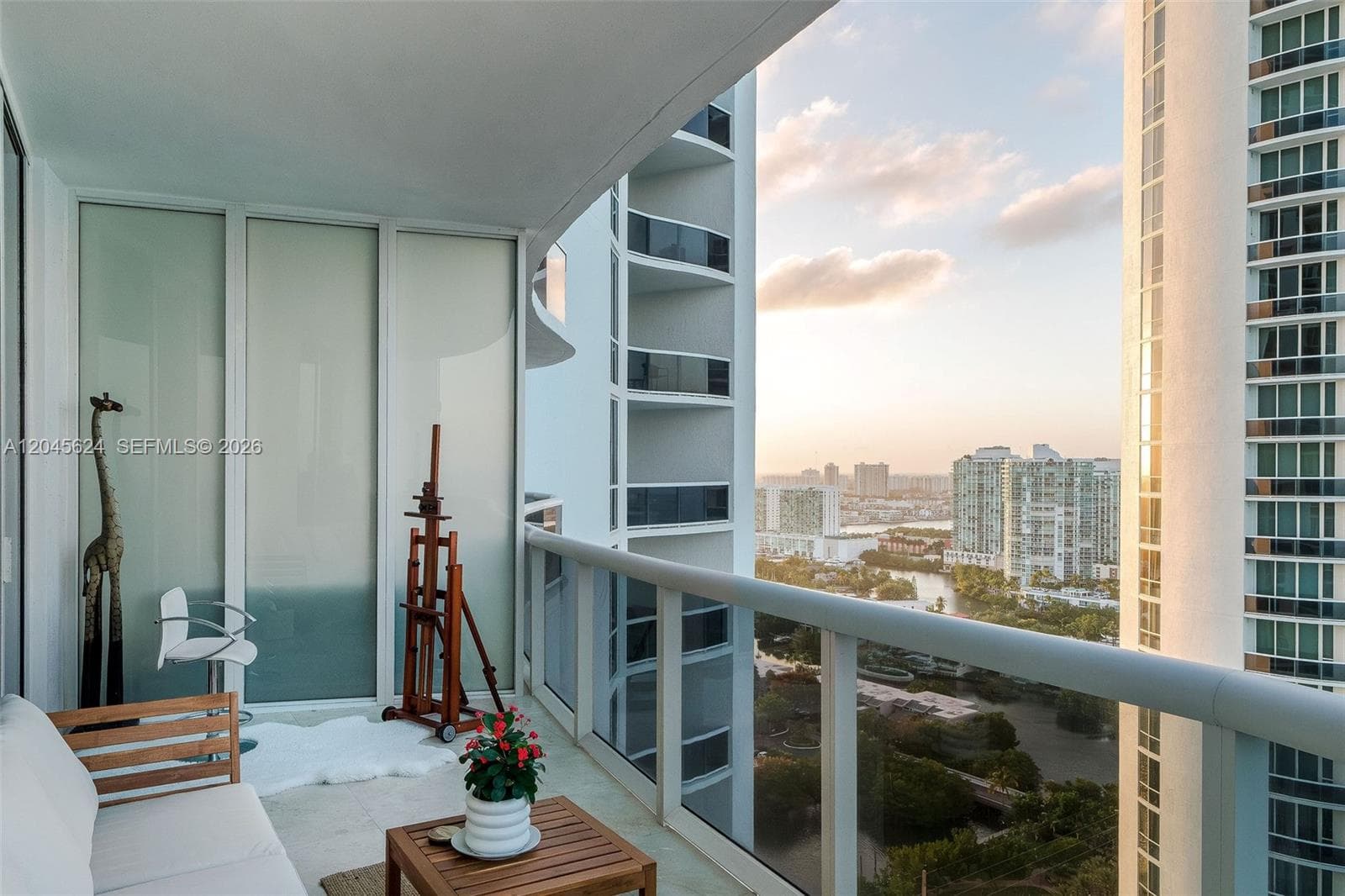 15901 Collins Ave 2502 photo 11