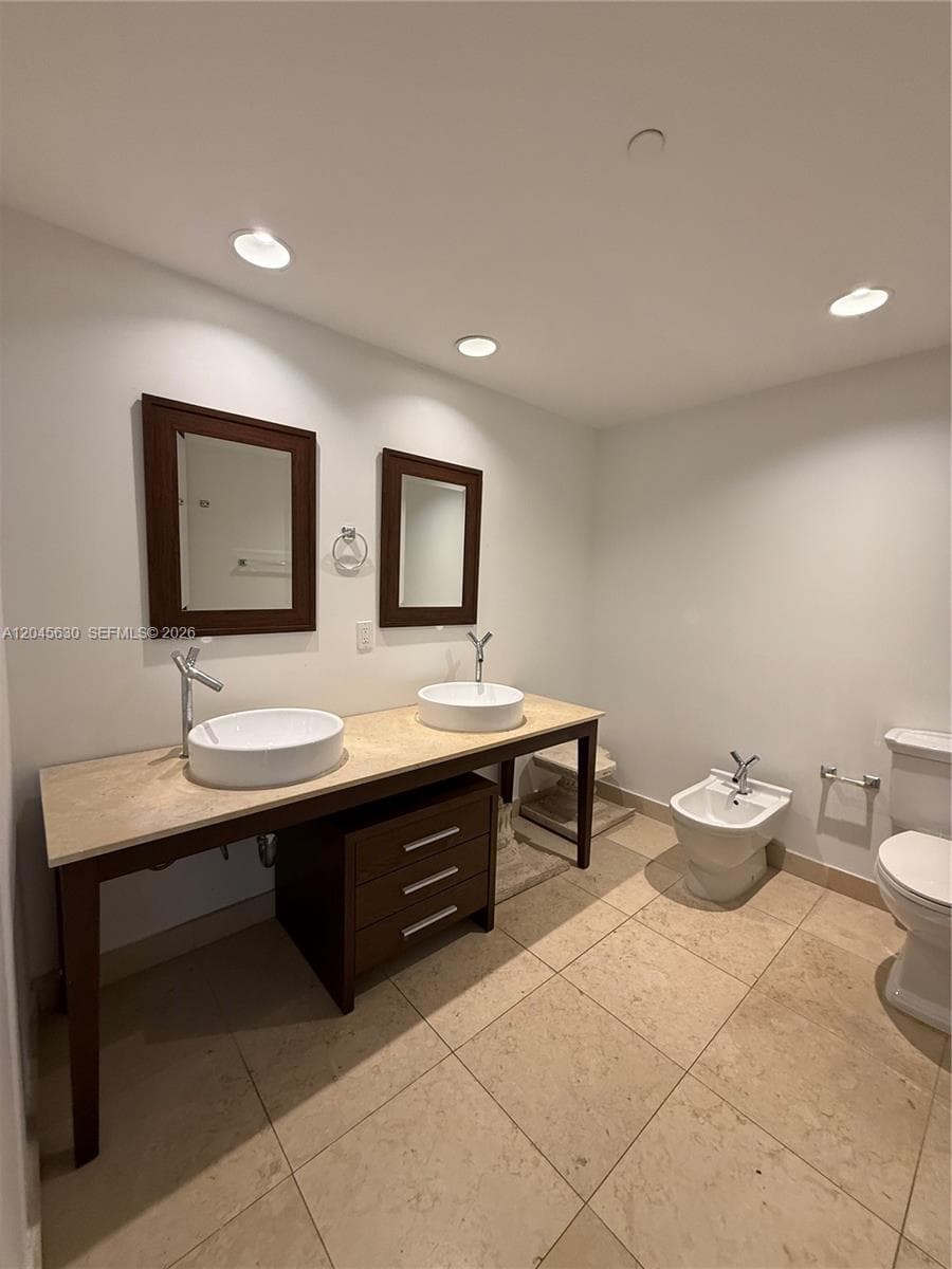 495 Brickell Ave 3106 photo 17