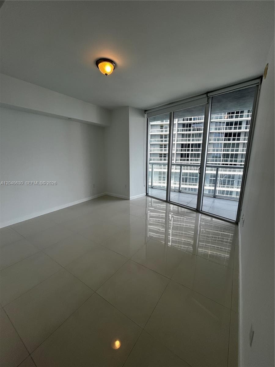 495 Brickell Ave 3106 photo 10