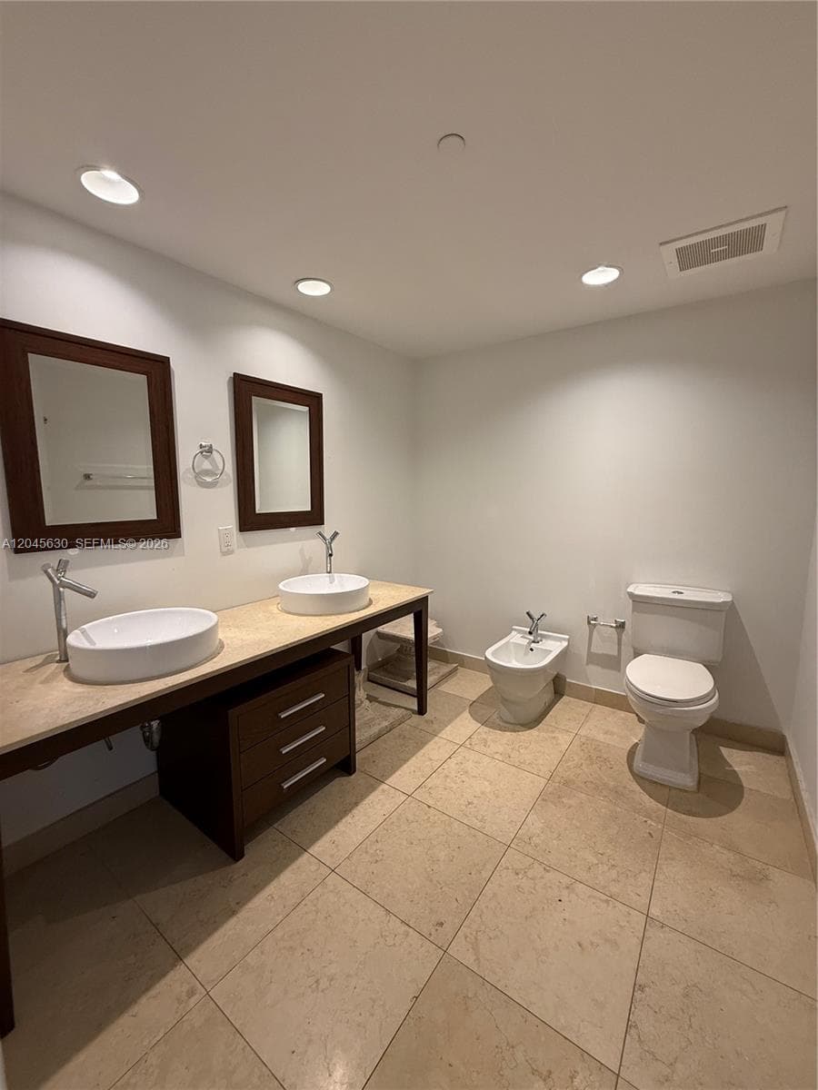 495 Brickell Ave 3106 photo 18