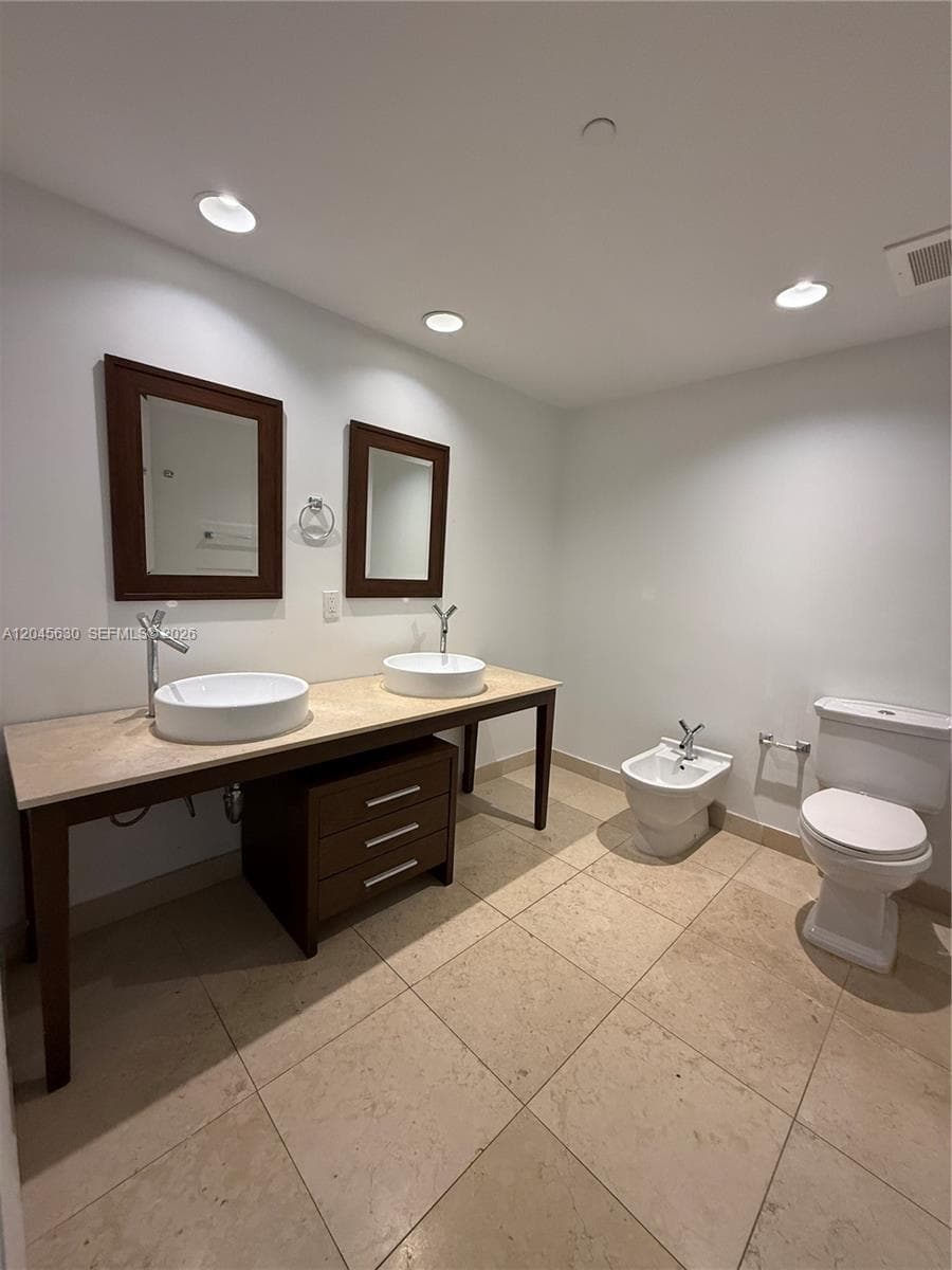 495 Brickell Ave 3106 photo 19