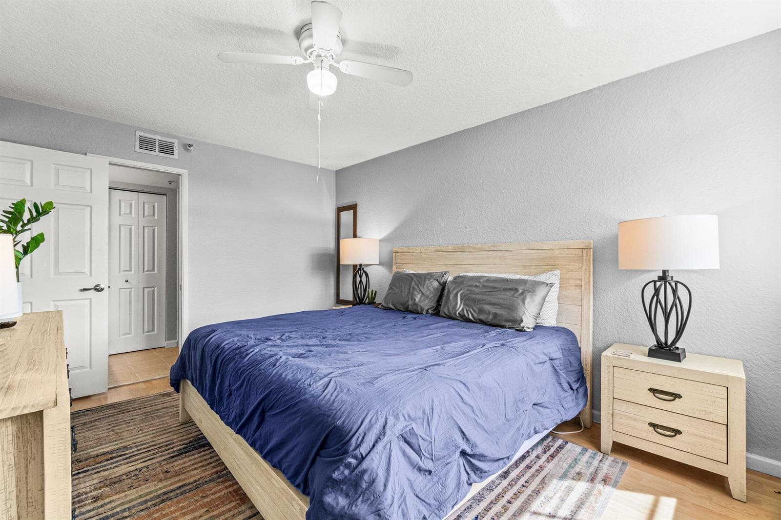 145 Yacht Club Way 210 photo 17