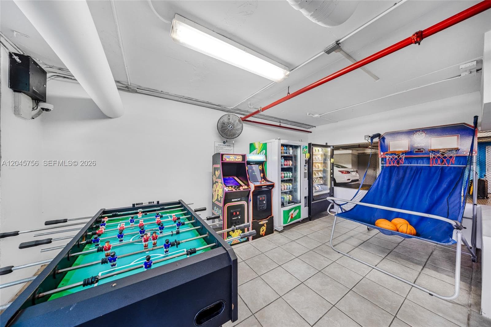 18683 Collins Ave 1610 photo 20