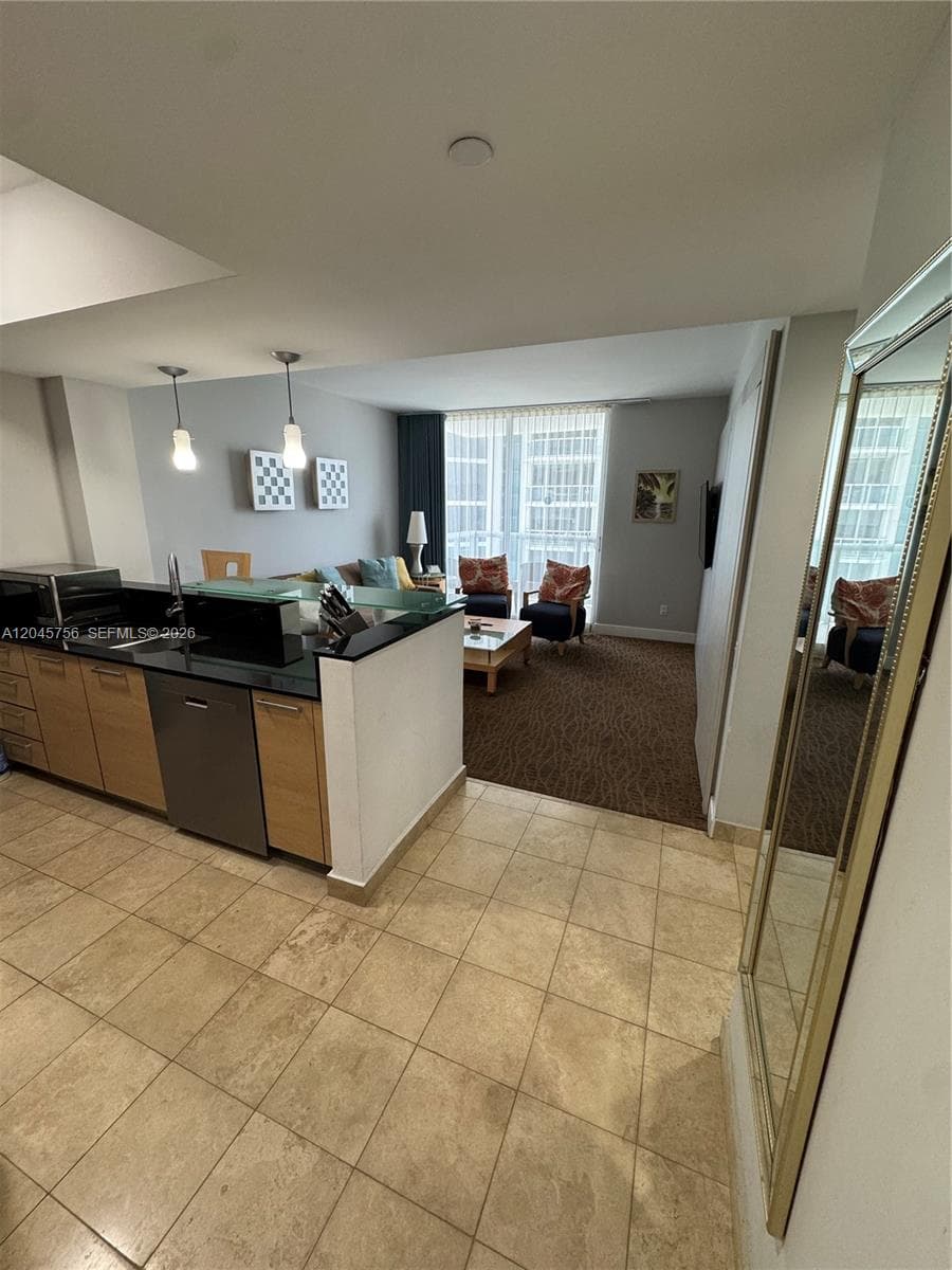 18683 Collins Ave 1610 photo 9
