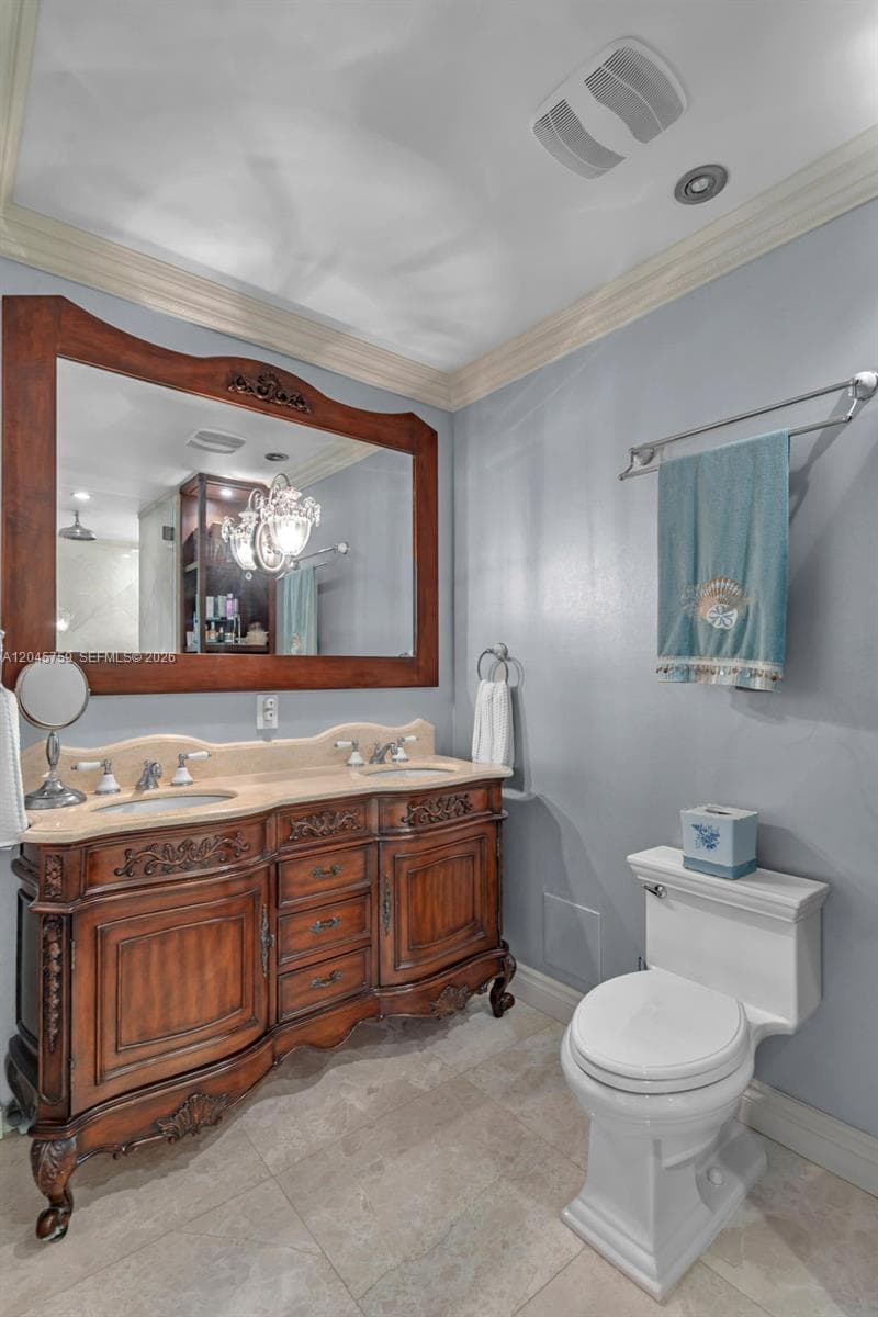 10185 Collins Ave PH23 photo 17