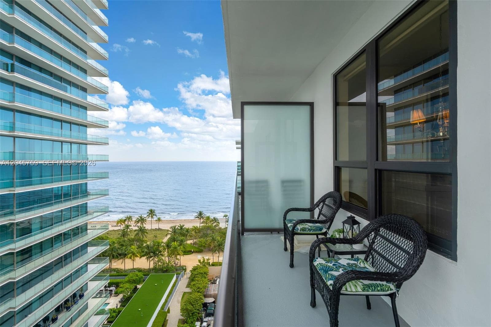 10185 Collins Ave PH23 photo 1
