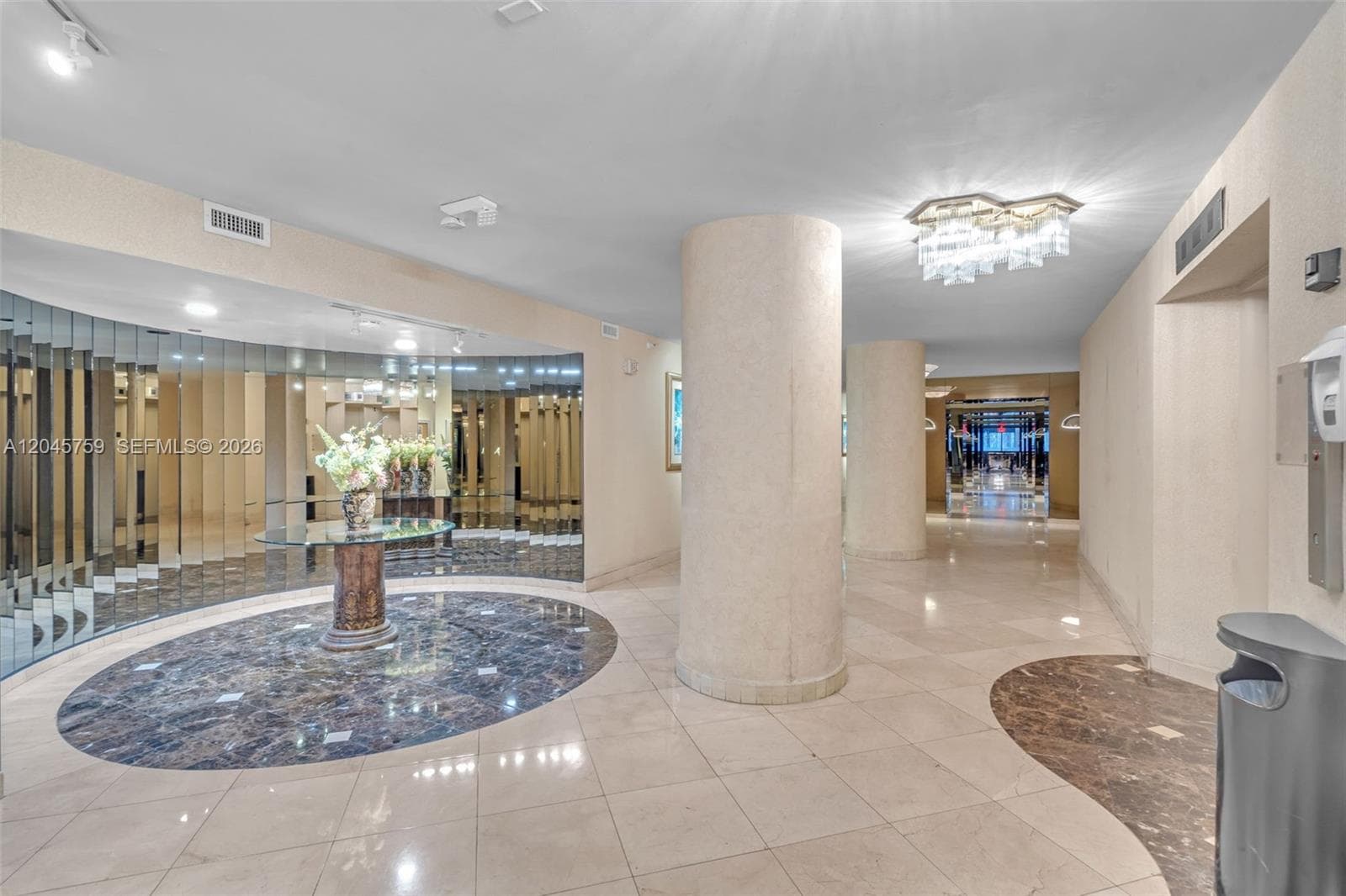10185 Collins Ave PH23 photo 21