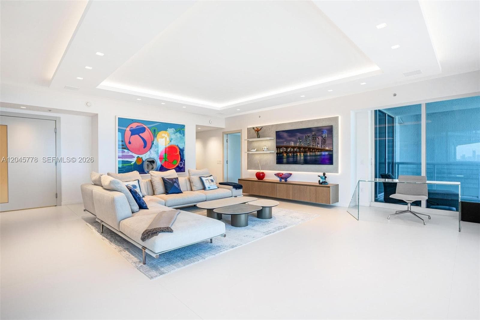 3801 Collins Ave 1503 photo 8