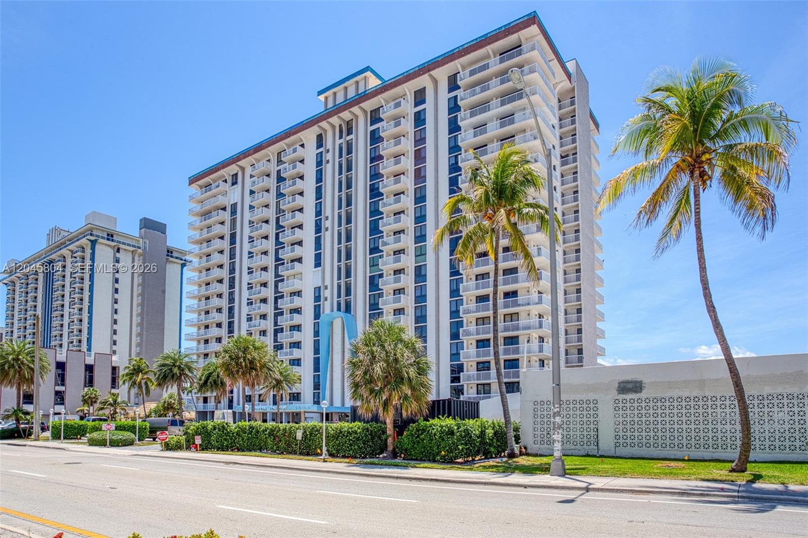 1500 S Ocean Dr PHE photo 7