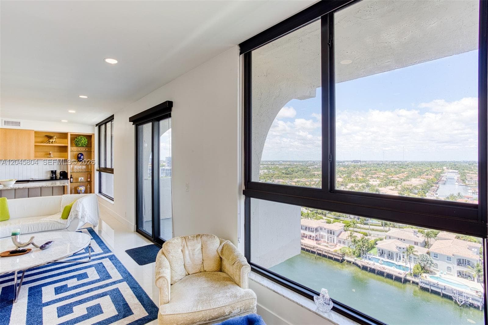 1500 S Ocean Dr PHE photo 5