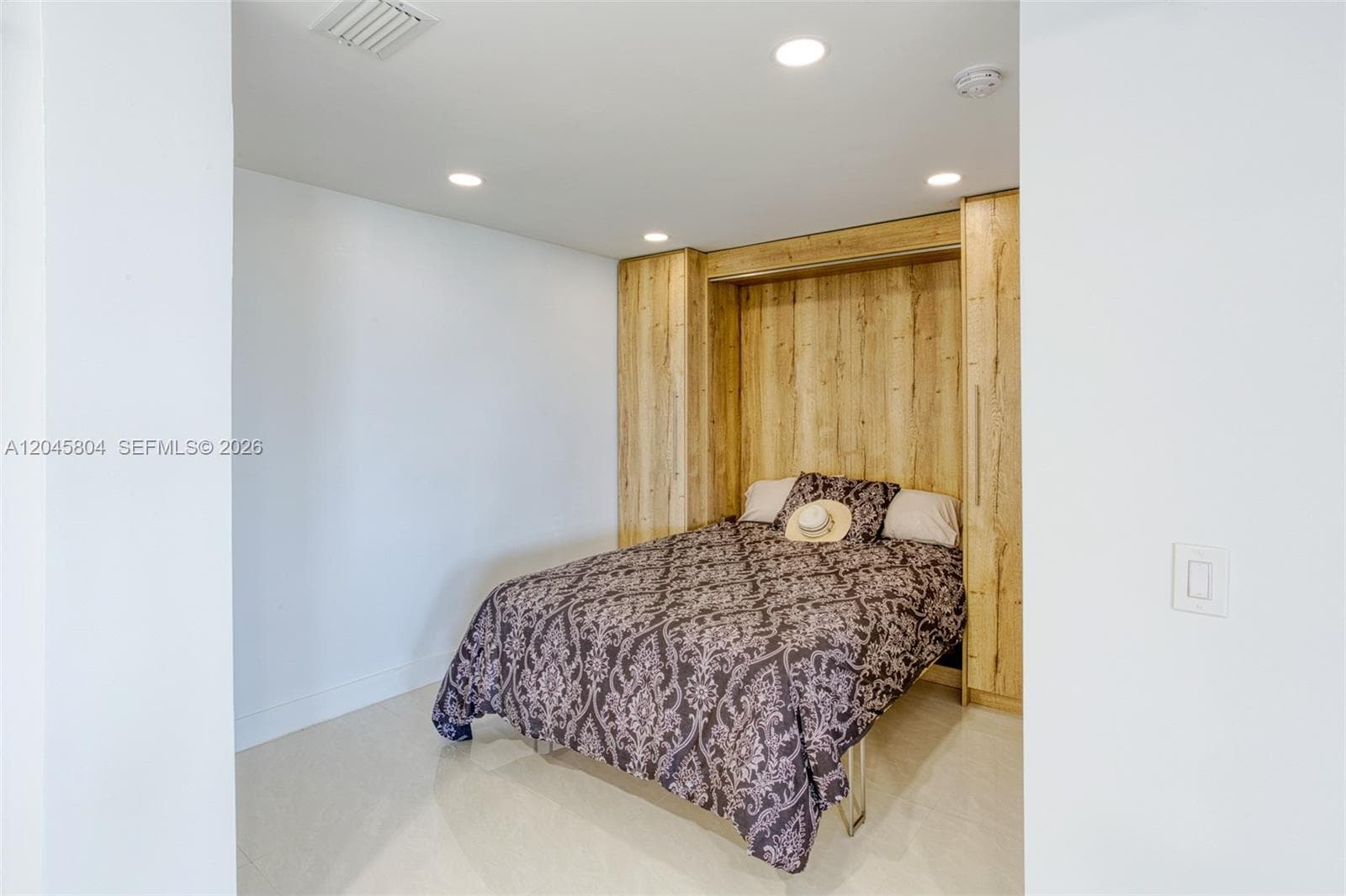 1500 S Ocean Dr PHE photo 14
