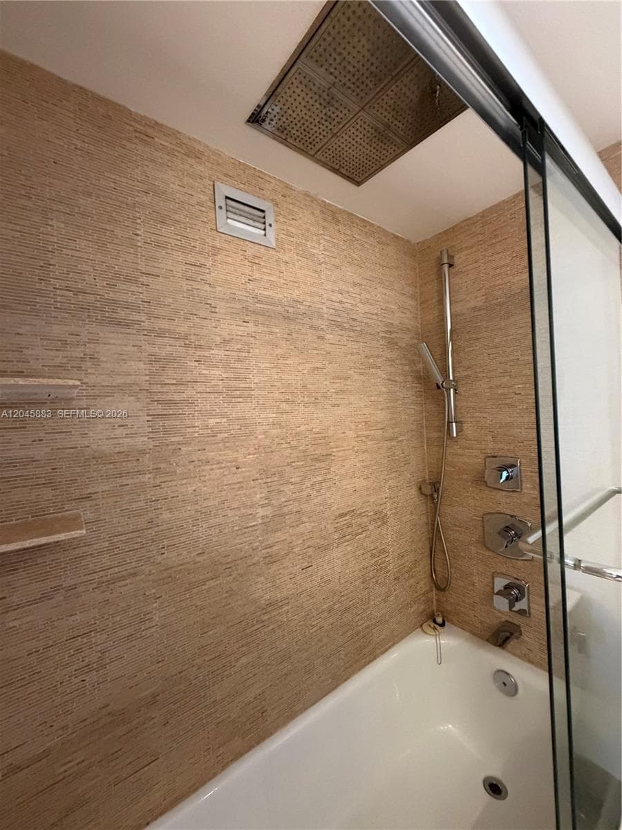 2201 S Ocean Dr 1905 photo 25