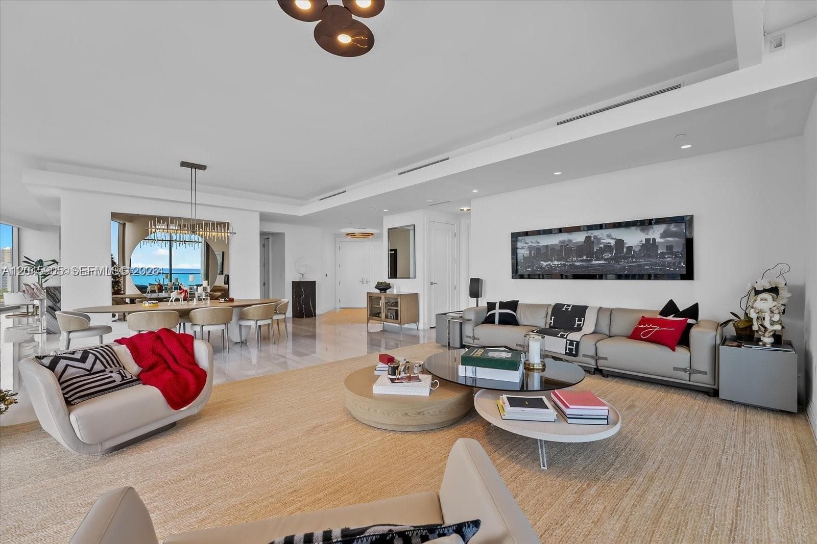17901 COLLINS AVE 604 photo 2