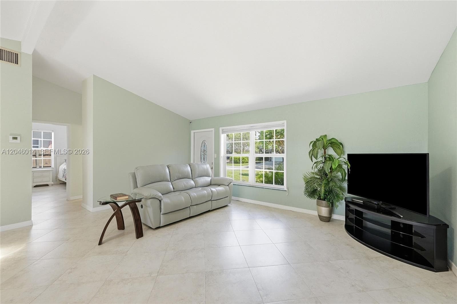 1625 SW 5th Ct photo 8