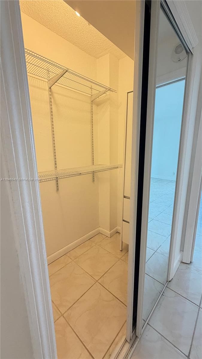 100 Bayview Dr 509 photo 16