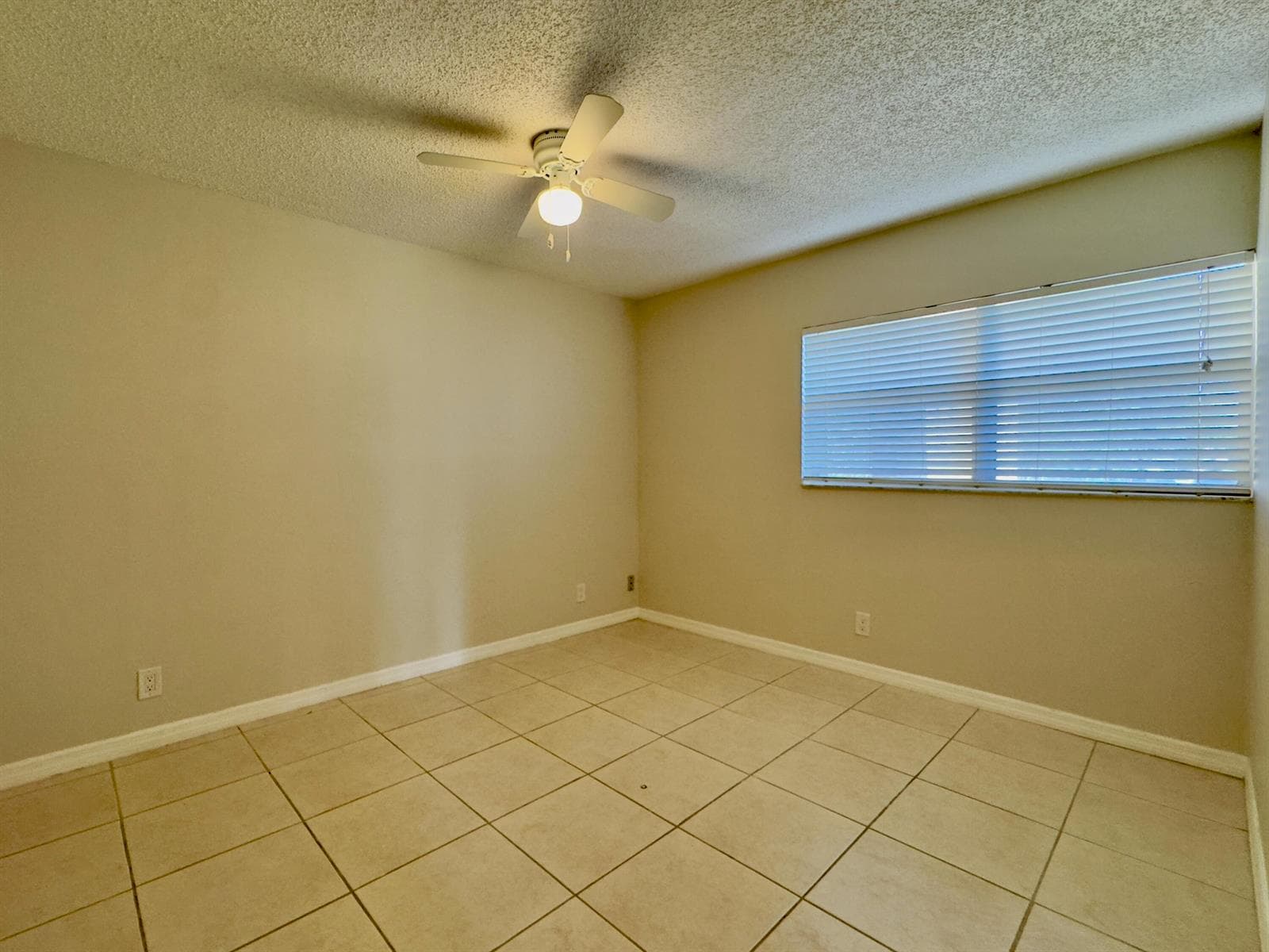 2800 Fiore Way 201 photo 17