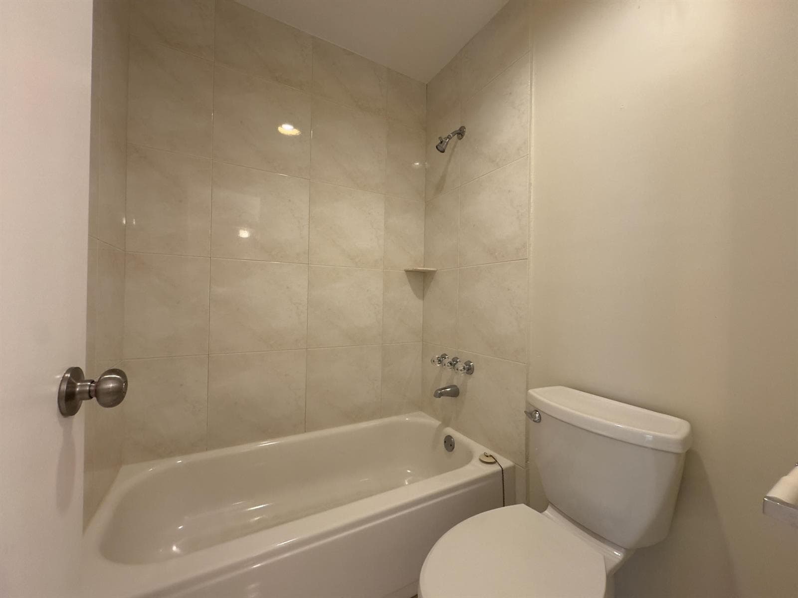 2800 Fiore Way 201 photo 10