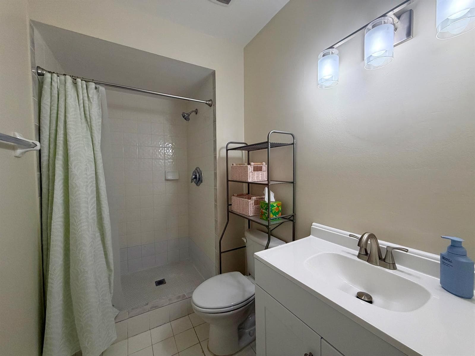 2800 Fiore Way 201 photo 15