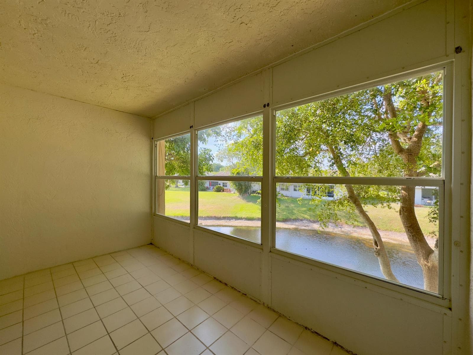 2800 Fiore Way 201 photo 8
