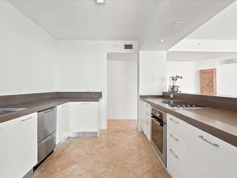 3370 SW Hidden Bay Drive 2409 photo 22