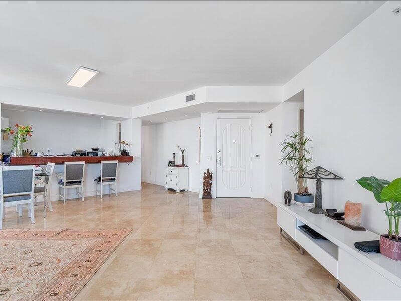 3370 SW Hidden Bay Drive 2409 photo 10