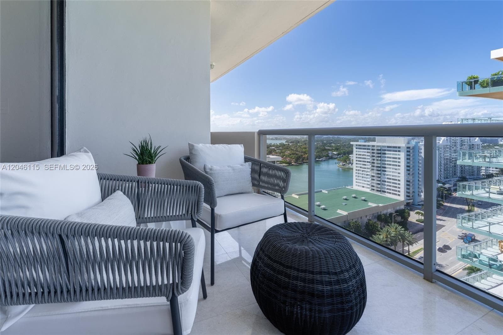 5757 Collins Ave 2207 photo 6