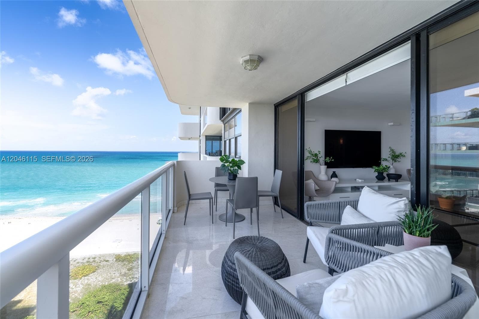 5757 Collins Ave 2207 photo 1