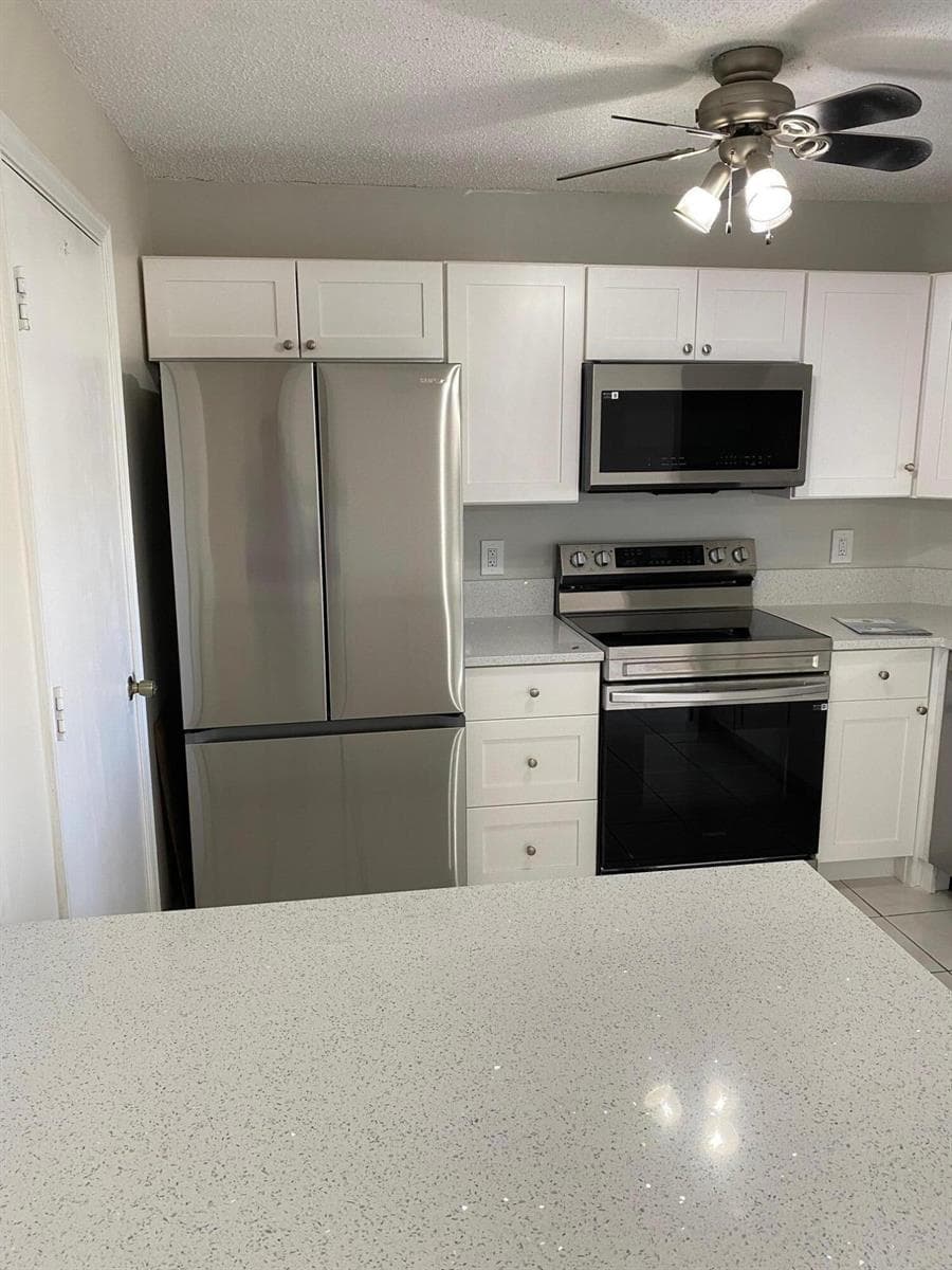 2217 Discovery Circle W photo 4