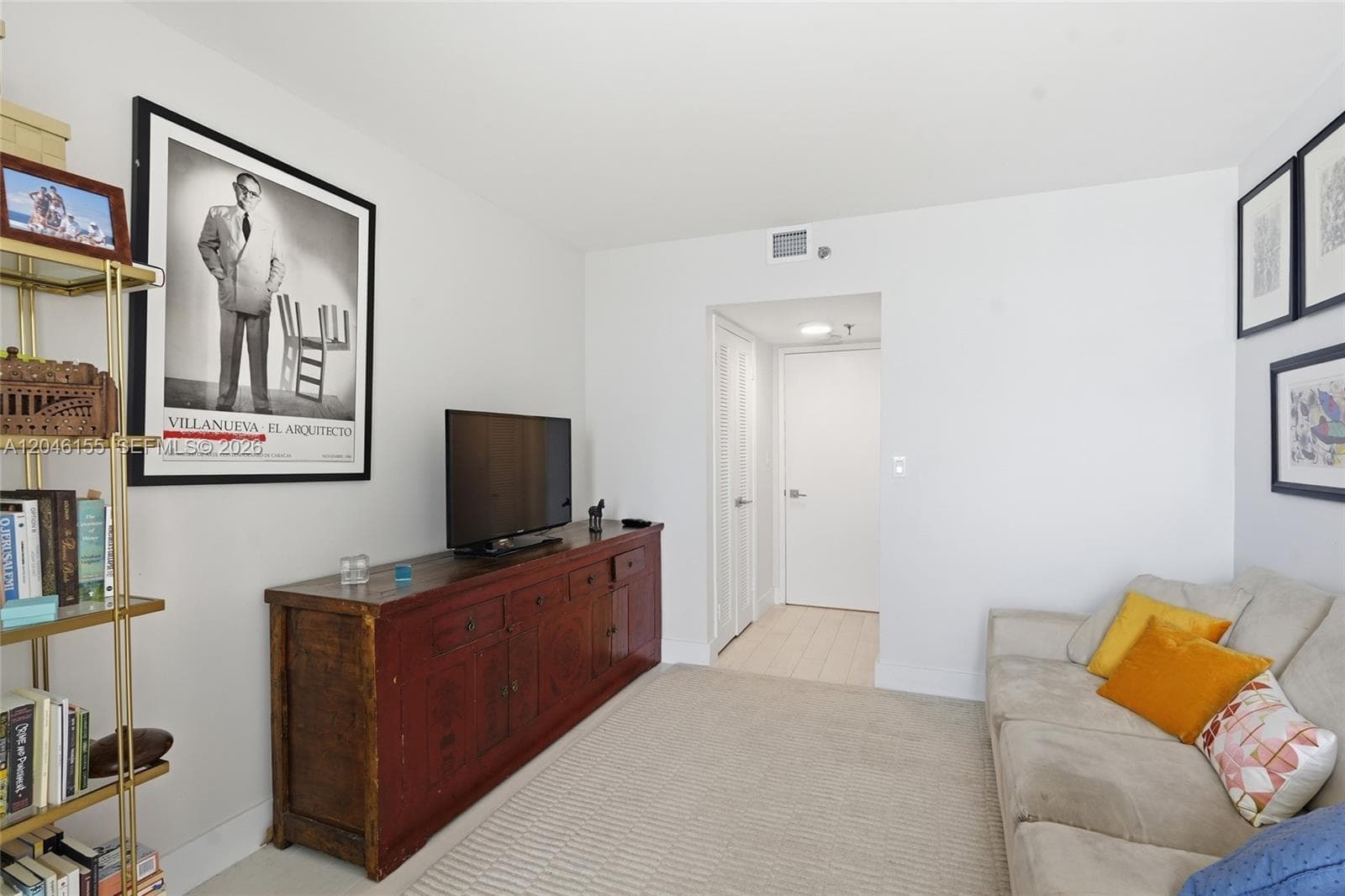 9 Island Ave 705 photo 15