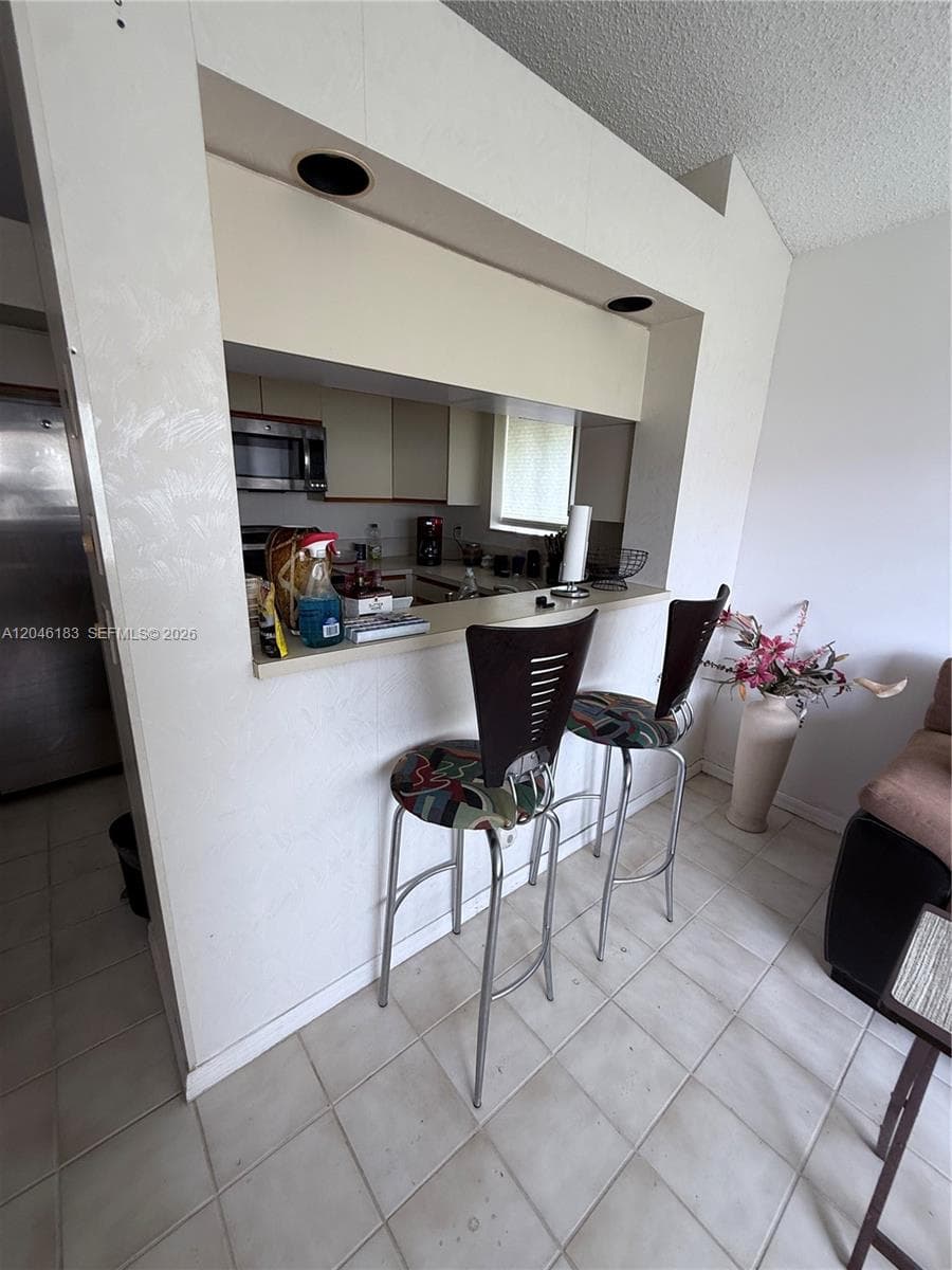 11185 Rios Rd photo 3