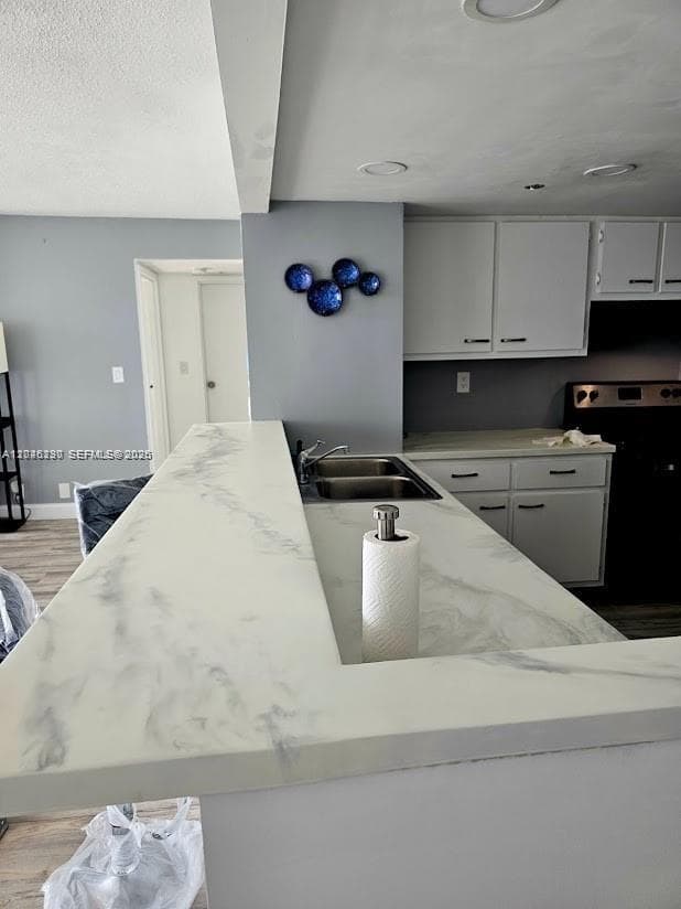 7601 E Treasure Dr 811 photo 9