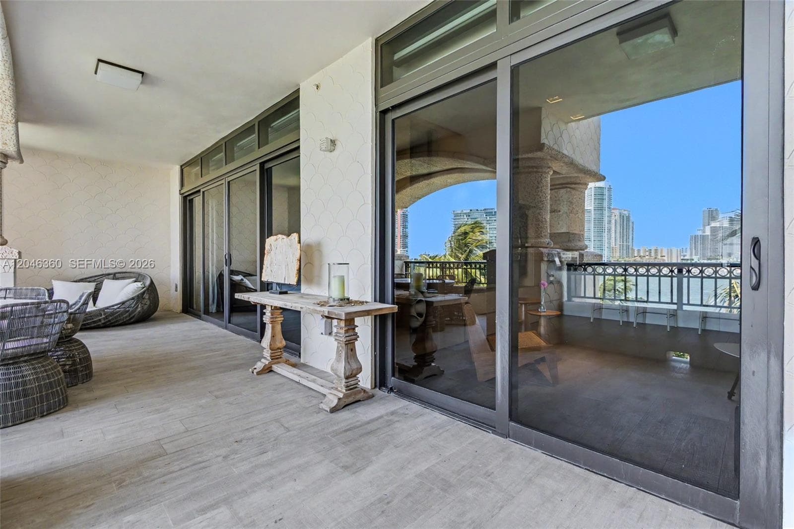 7042 Fisher Island Dr 7042 photo 6