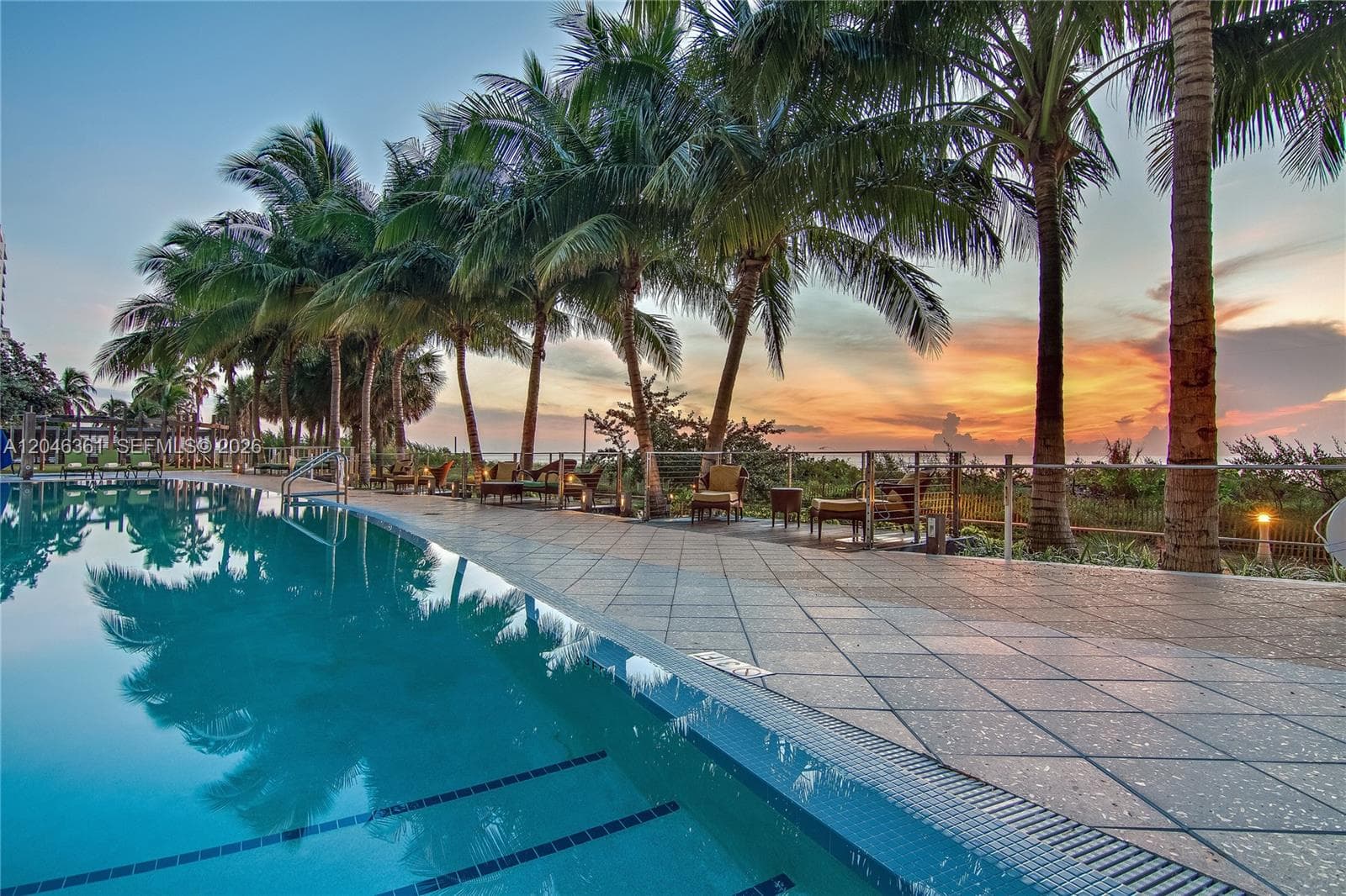 6801 Collins Ave 608 (door 616) photo 16