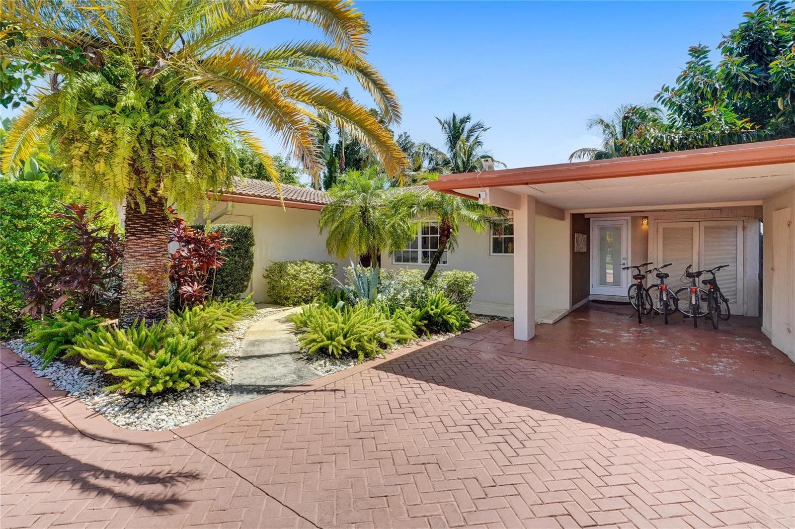3230 S Terra Mar Drive photo 12