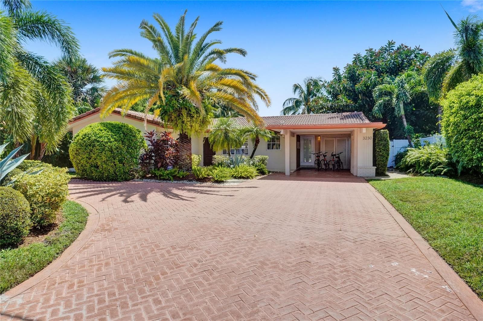 3230 S Terra Mar Drive photo 10