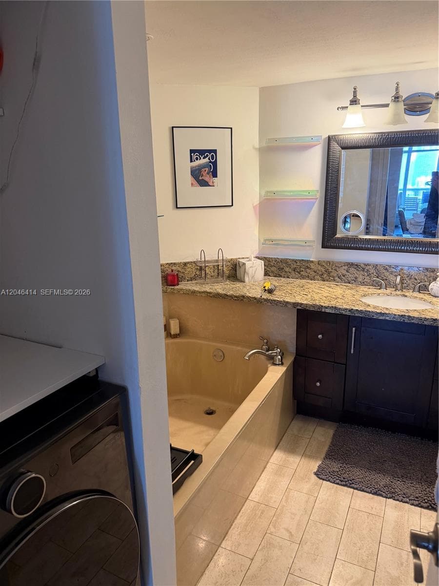 1717 N Bayshore Dr A-2847 photo 7