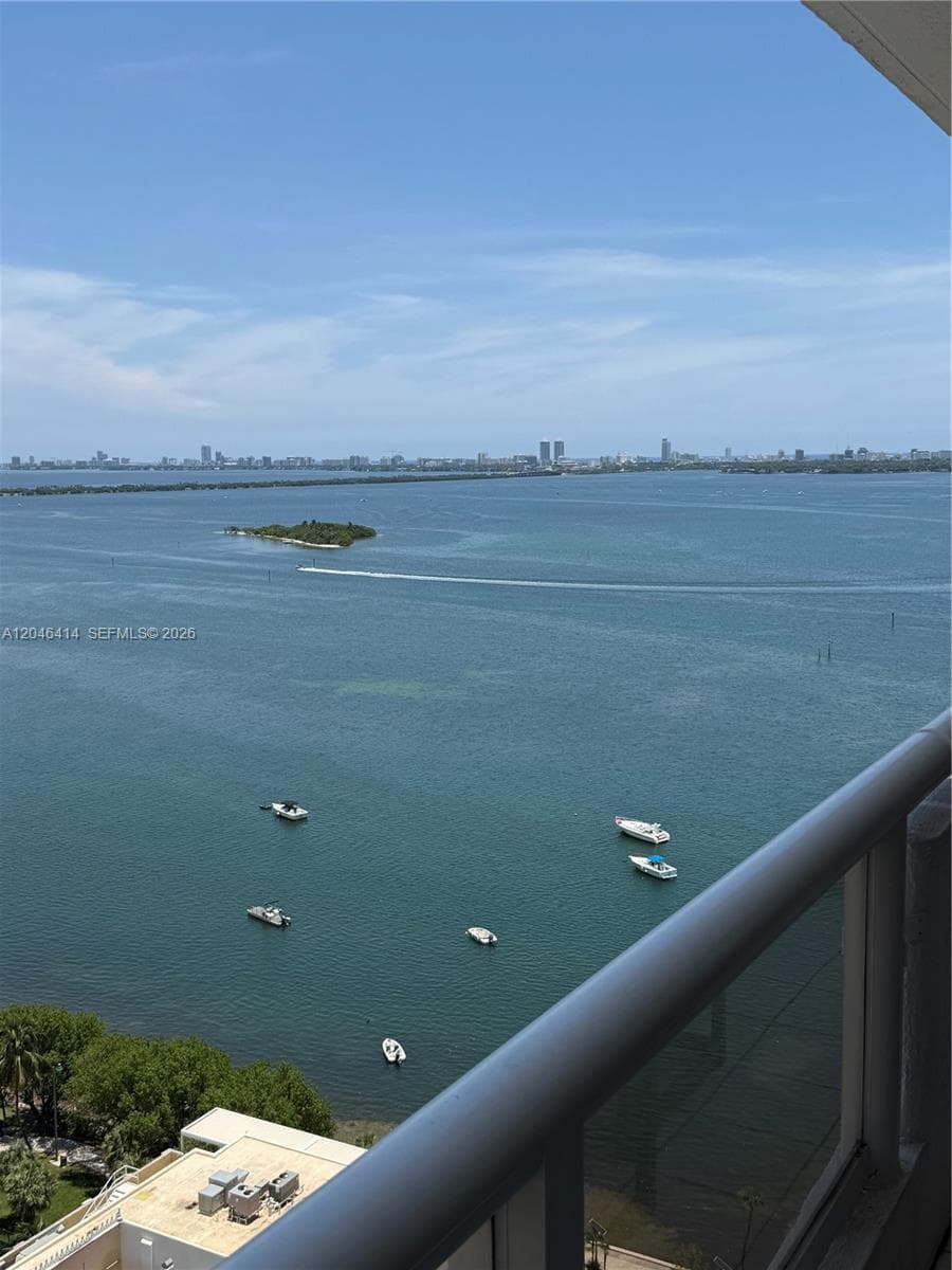 1717 N Bayshore Dr A-2847 photo 24