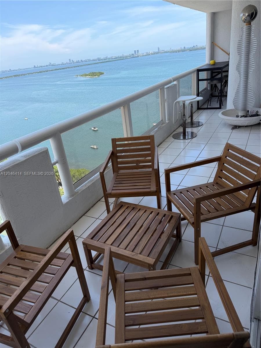 1717 N Bayshore Dr A-2847 photo 25