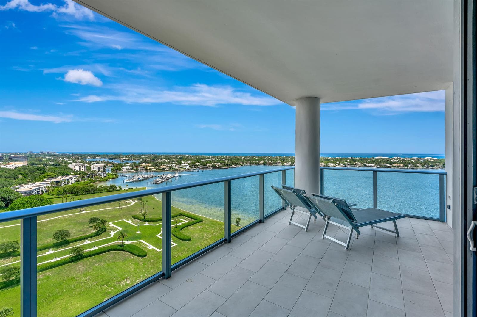 1 Water Club Way 1701 photo 1