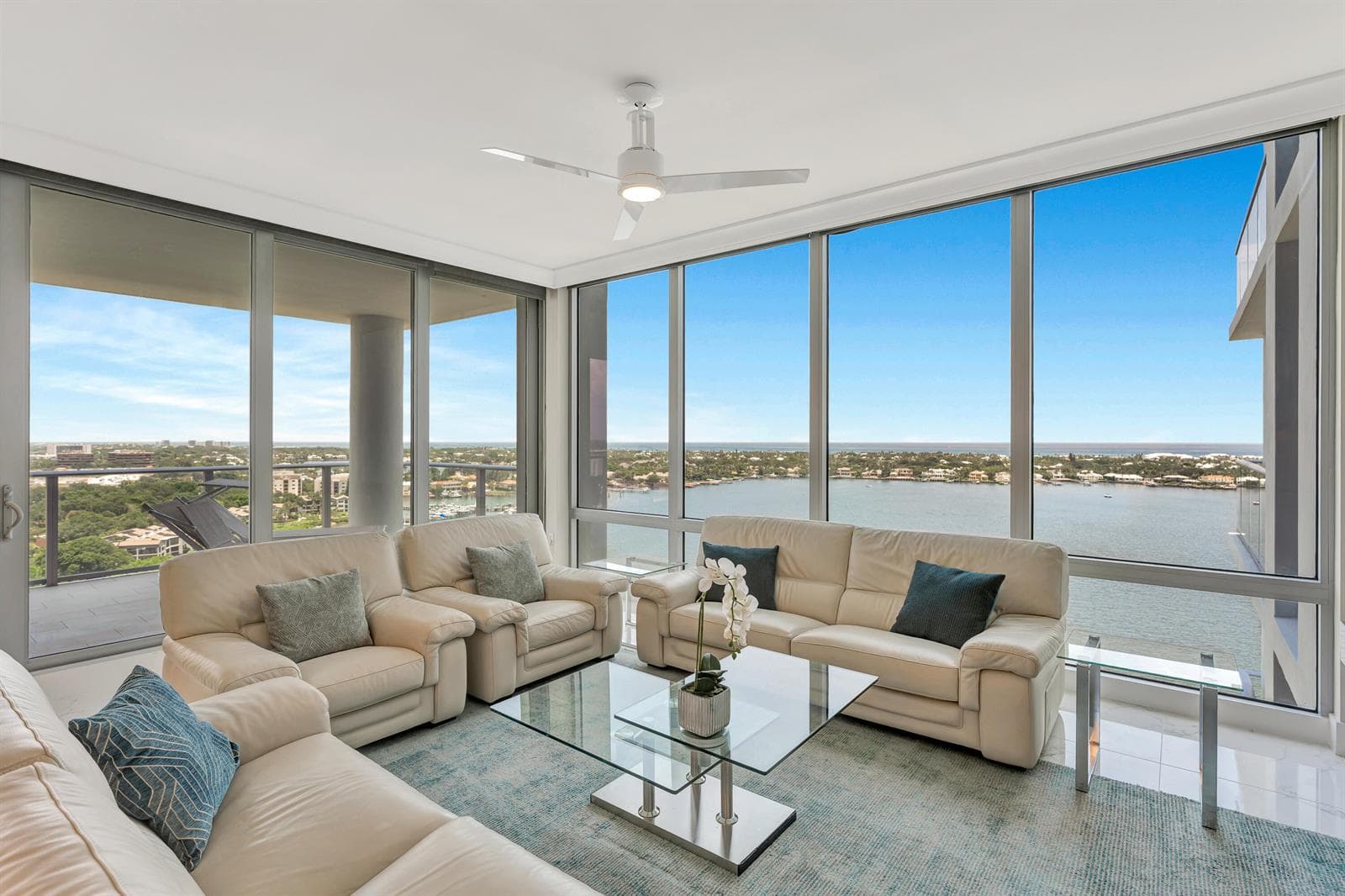 1 Water Club Way 1701 photo 11