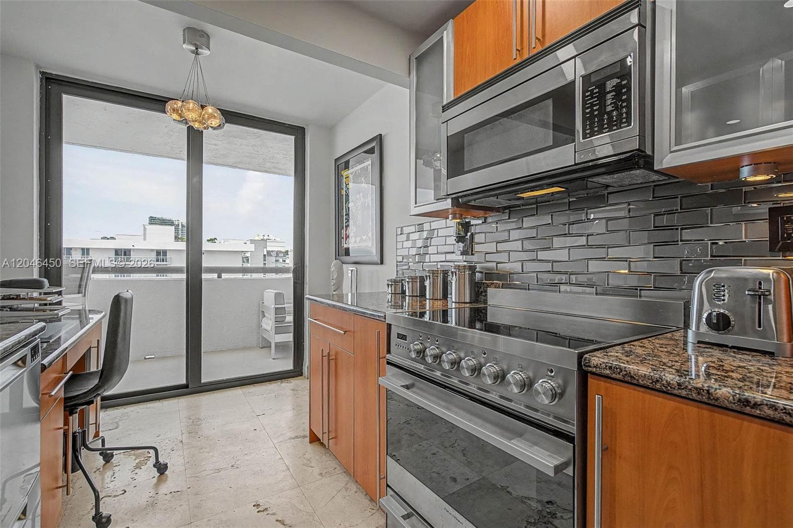 2555 Collins Ave 1814 photo 20